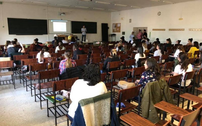 Curso de Cirugía Menor realizado en la Universidad de Murcia