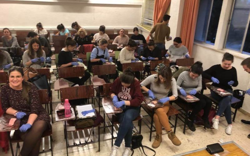 Curso de Suturas y Cirugia Menor de la Universidad de Murcia